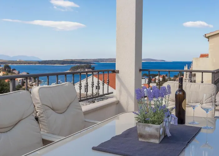 Stunning Sea View Ani Apartman Hvar Town